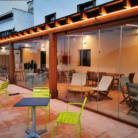 Benarrabá Hostel