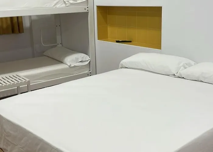 Benarrabá Hostel Albergue