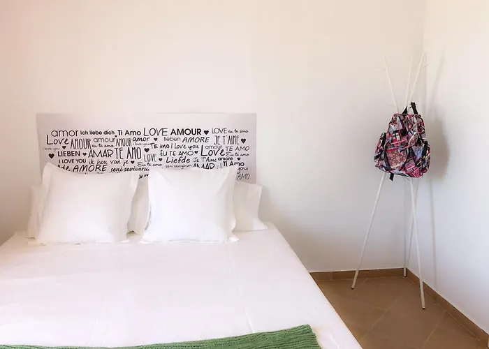 Benarrabá Hostel *