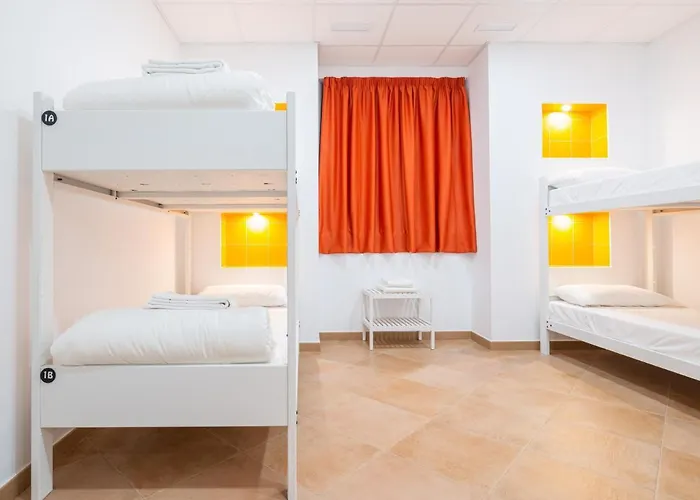 Benarrabá Hostel Albergue
