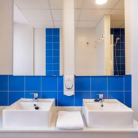 Benarraba Hostel *