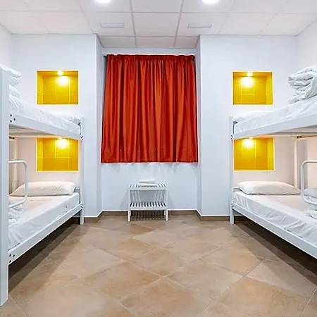 Hostel Benarraba Hostel *