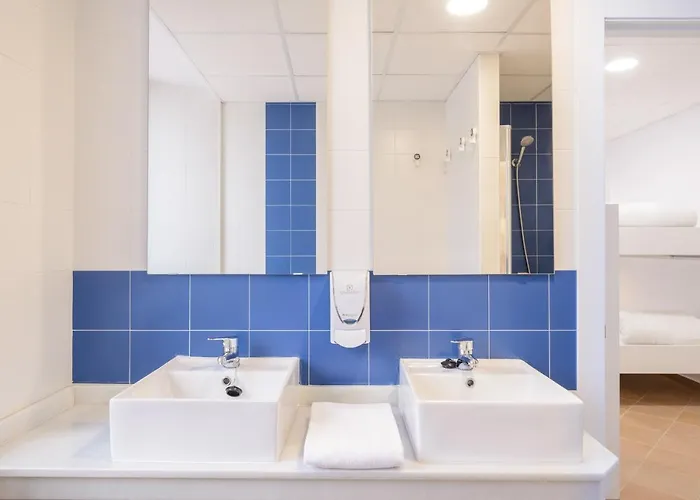 ホステル Benarraba Hostel *