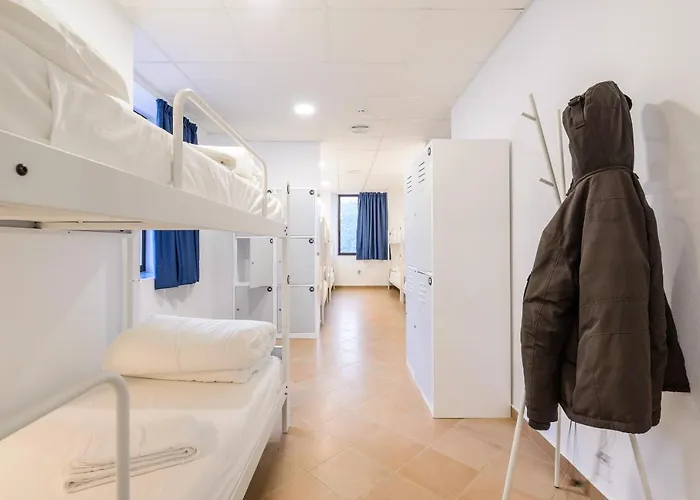 ホステル Benarraba Hostel